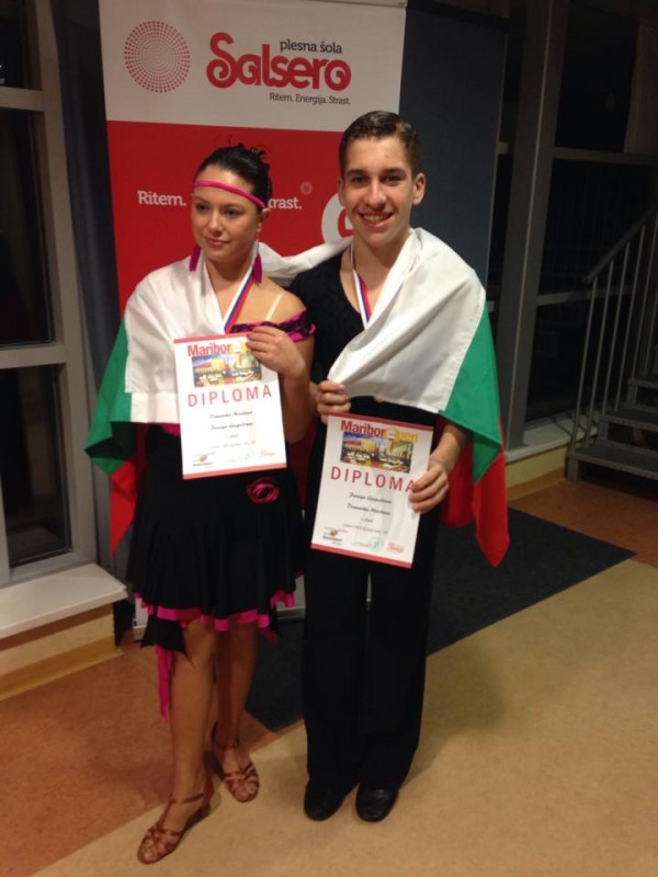 Танцови двойки спечелиха медали от силен турнир в Словения