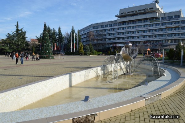 Слънчевите лъчи отново огряха Казанлък