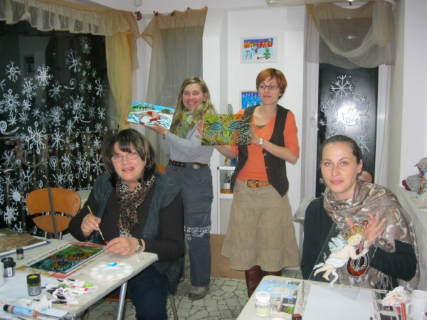  Рисунки върху стъкло в галерия Ателието