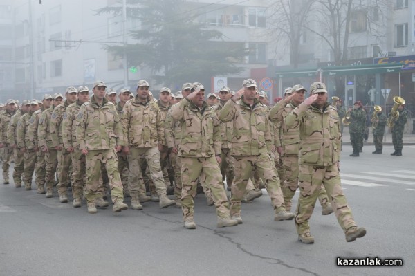 Посрещане на военните от Афганистан 