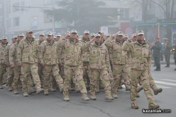 Посрещане на военните от Афганистан 