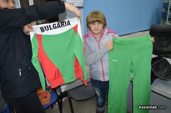 Коледно настроение и награди за талантите от ноември