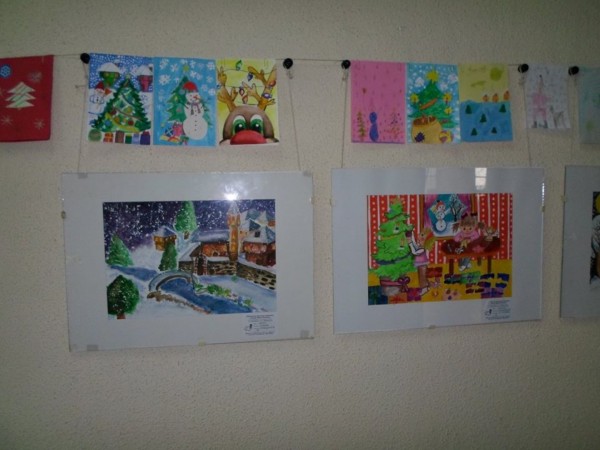 Картички изработени от казанлъшки ученици с отличие в конкурс