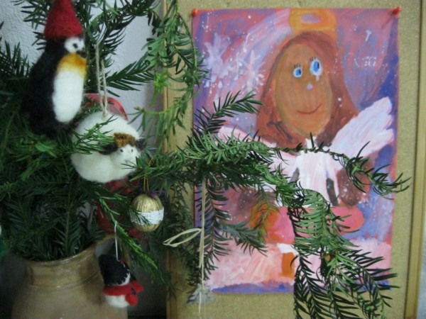 Базар и Коледна изложба бяха открити в Галерия “Ателието“