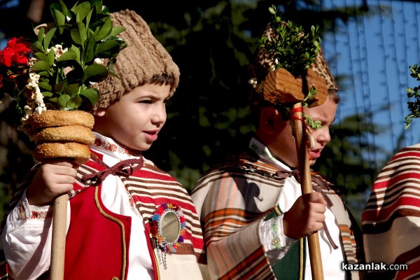 2014 в снимки - ЛИЦА