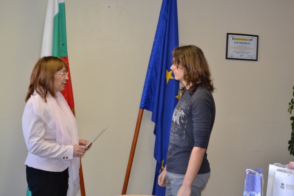 Казанлъшко дете с награда от международен конкурс в Толияти