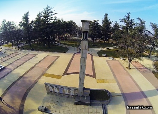 Снимки от високо на парк Розариум и стадион Севтополис