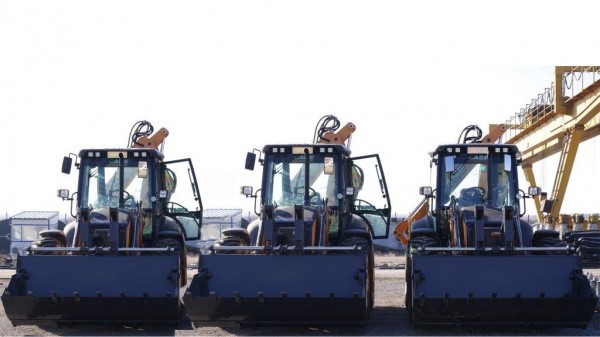 Поетапната подмяна на спомагателна механизация в „Мини Марица-изток” продължава