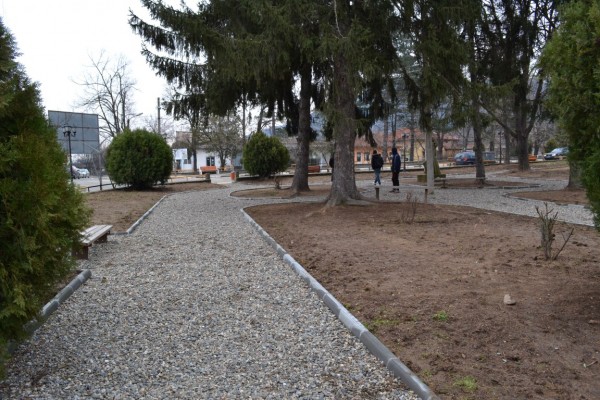 В Бузовград откриха обновения център и екопътека