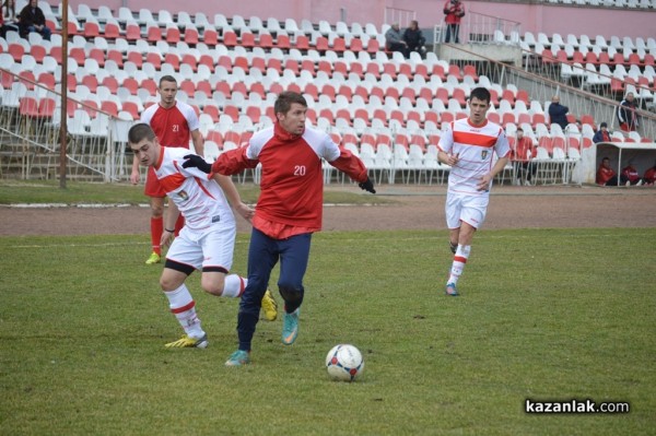 Футбол: Розова долина - Янтра