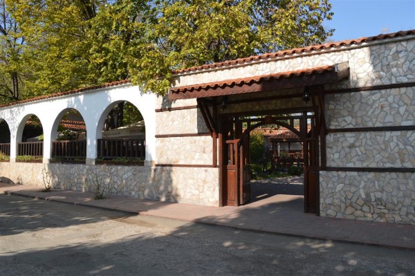 Празнувайте 14 февруари в Ресторант ОРИЕНТ!