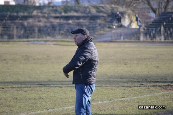 Розова долина и Етър завършиха наравно