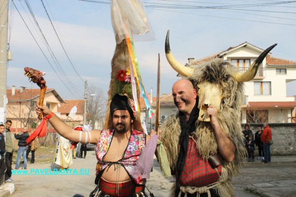 “Зебра“, питон и крокодил на карнавала в Павел баня