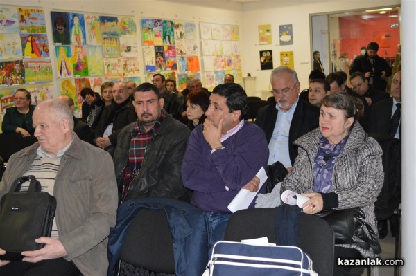 Френският посланик в Казанлък: Изложбата в Лувъра е повод за реклама на Казанлък и туризма