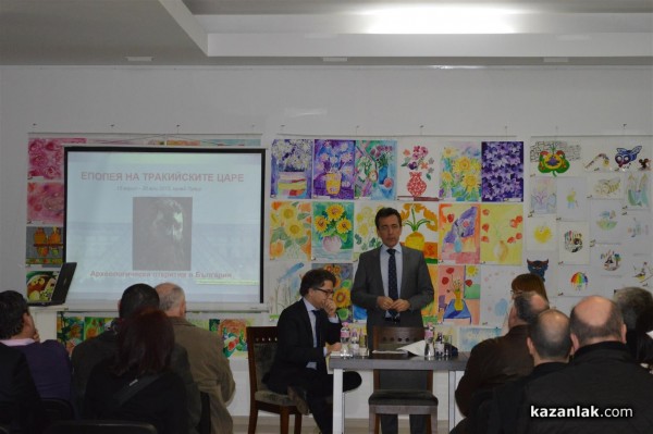 Френският посланик в Казанлък: Изложбата в Лувъра е повод за реклама на Казанлък и туризма