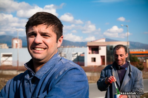 Пилот и ски инструктор дадоха нов живот на монумент в Казанлък