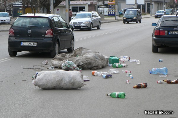 Кон с каруца вилня от западното до центъра в Казанлък /обновена/