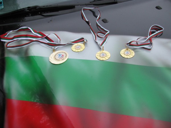 Казанлъшките състезатели по ски – ориентиране спечелиха златни медали