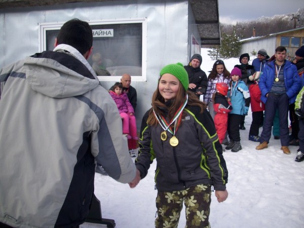 Проведе се общинското ученическо състезание по ски