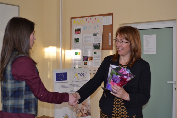 Кметът Галина Стоянова се срещна с ученици от СОУ „Екзарх Антим I“