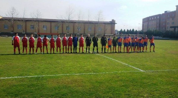 Юношите на Розова долина и Арсенал с победи в първенството