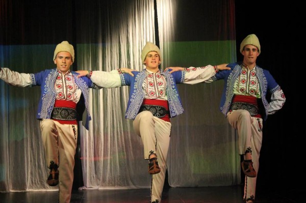 Танцьорите на “Детелини“ се завърнаха от Мадрид