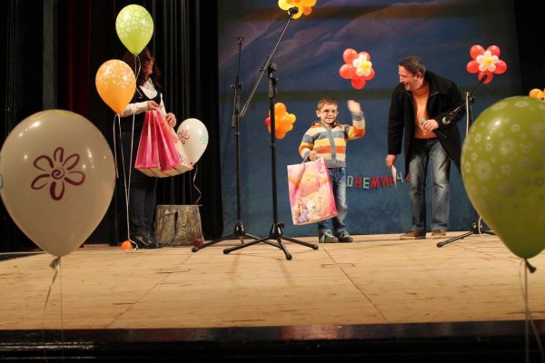 Наградиха участниците в конкурса “Чудонемирчета“