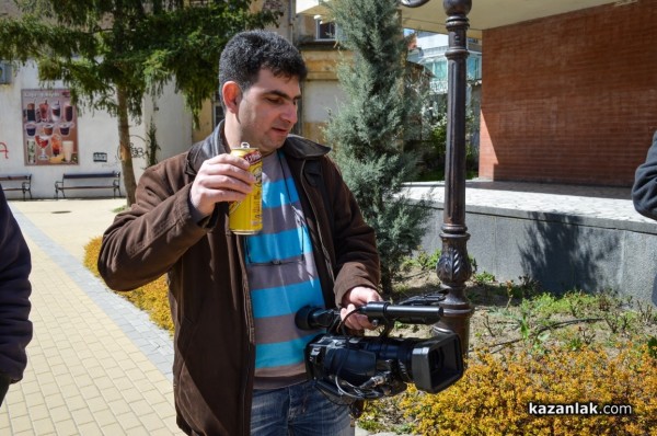 Кафе пред Полицията и биричка пред Прокуратурата в подкрепа на Жоро Манев