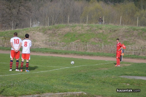Розова долина продължи серията си без загуба с победа над Асеновец