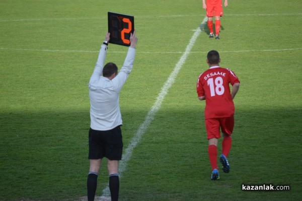 Розова долина продължи серията си без загуба с победа над Асеновец