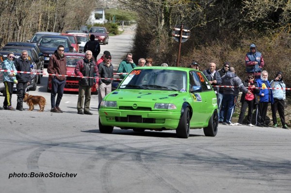 Планинският шампионат по автомобилизъм стартира край Шумен