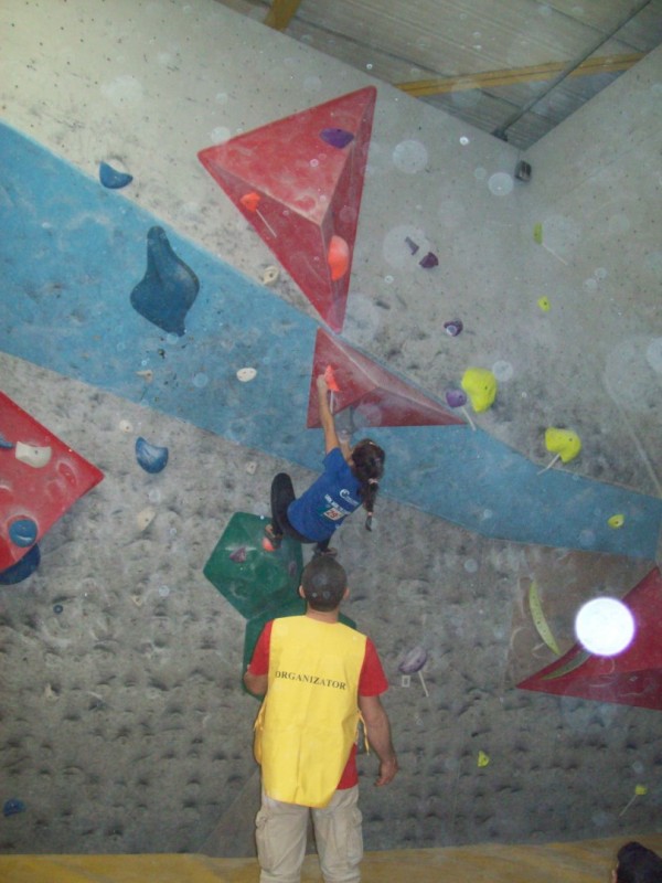 Казанлъшките катерачи с шампионски титли от Балканското първенство в Румъния