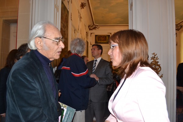 Казанлък бе представен в посолството ни в Париж