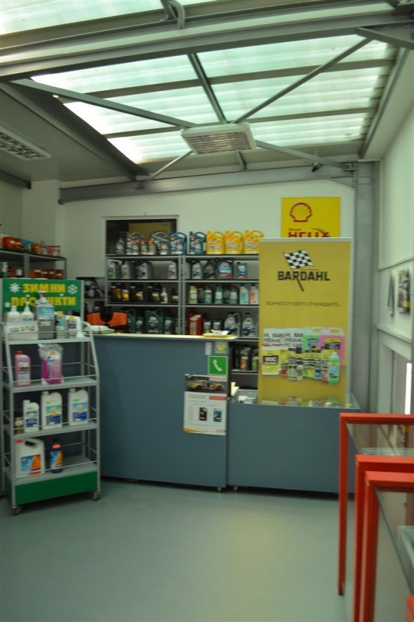 Автомобилният лидер на Казанлък „Мончев -90” става на 25 години днес