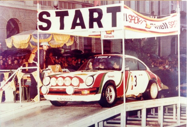 Автомобилният лидер на Казанлък „Мончев -90” става на 25 години днес