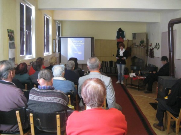 Истории от Копринка в книга представиха днес на празника