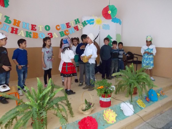 В Хаджидимитрово се проведе празник  “Живеем заедно - празнуваме различията“