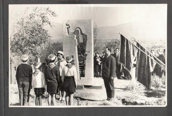 Паметник на войни от Червената армия се открива на 9 май край Казанлък