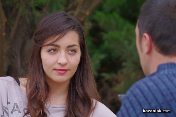 Вероника Христова участничка в конкурса „Царица Роза 2015“ /видео/