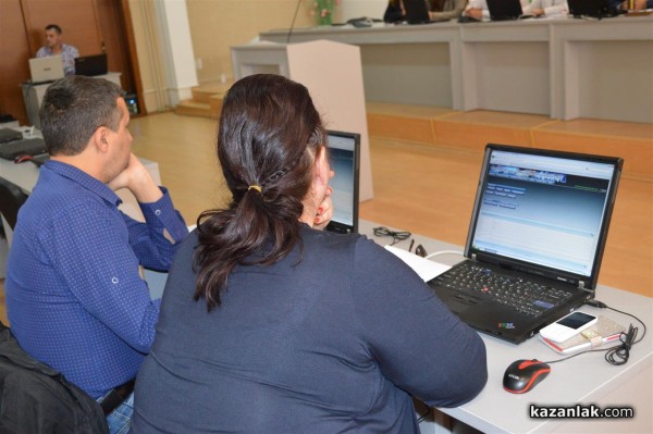 Галина Стоянова не отговори на питанията за КТБ и санкциите по европроектите