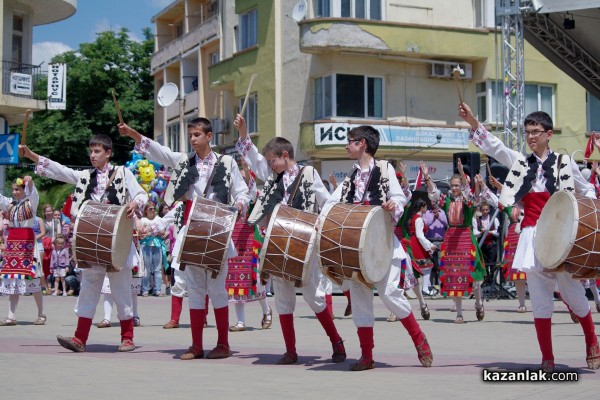 Детско надиграване “За ръчица“