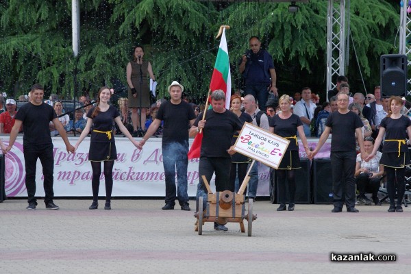 “Тъпан бие - хоро се вие“