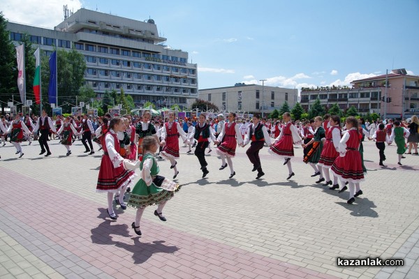 Детско надиграване “За ръчица“