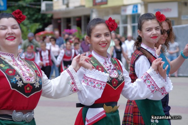 Детско надиграване “За ръчица“