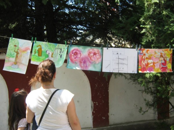 Наградиха участниците в регионалния пленер „Казанлък през нашите очи”