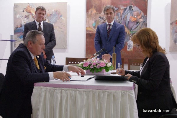 Тържествена сесия на Общински съвет /видео/