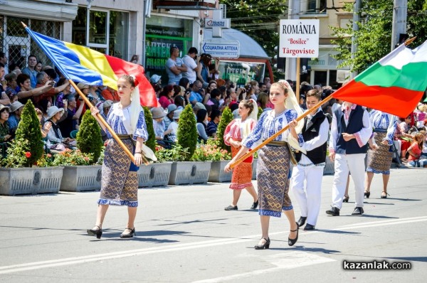 Карнавално шествие / 3