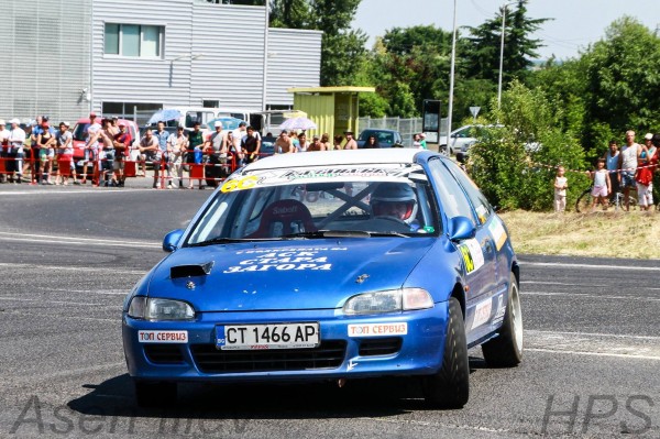 Стефан Панчугов с победа на автомобилното състезание „Писта Стара Загора“