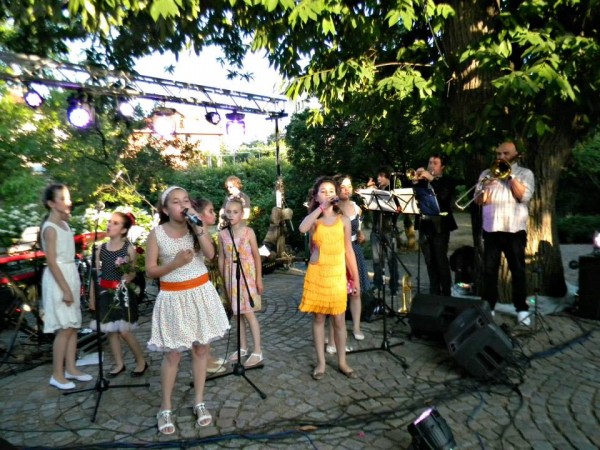 20 години “Искрица“