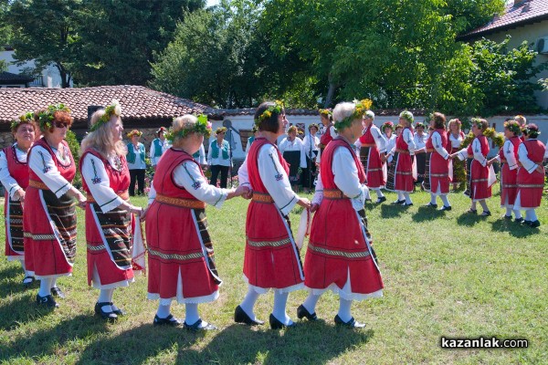 Еньовден в Казанлък /Видео и снимки/